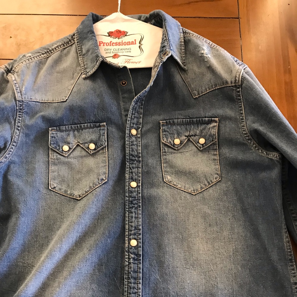 All saints men’s large Denim shirt